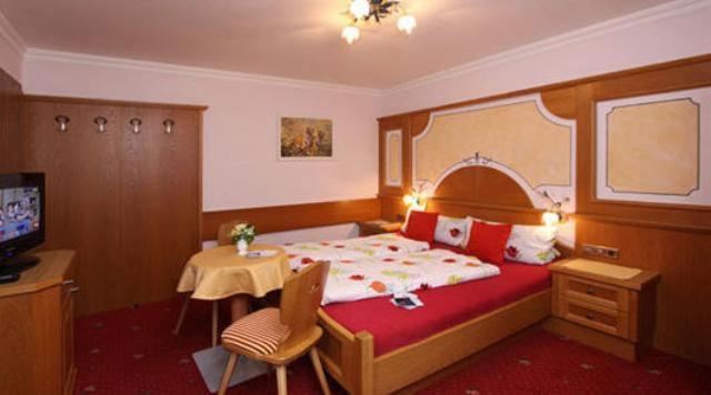 Gaestehaus Veit Fiegl Ζόλντεν Δωμάτιο φωτογραφία